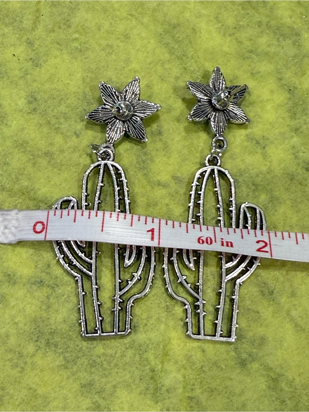 Turquoise silver tone cactus dangle post earrings - Picture 4 of 6